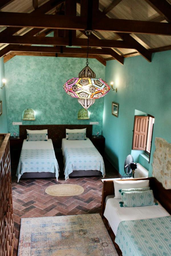 Room In Villa - Beautiful Accommodation At The Heart Of Andalusia Puente Genil Esterno foto